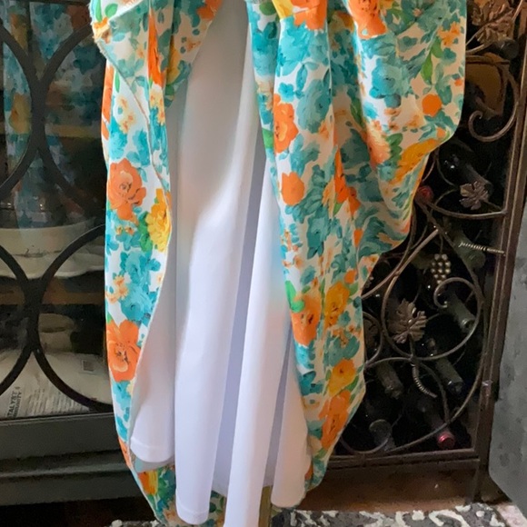 Lularoe Orange and blue Floral Maxi Women’s Skirt Size Medium - Picture 5 of 13